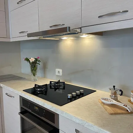 Azure Саранда