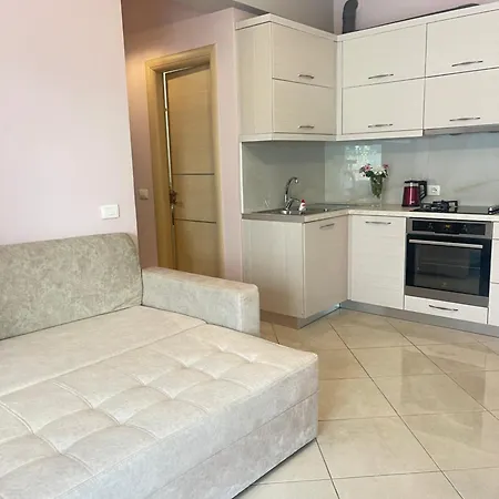 Azure Apartment *